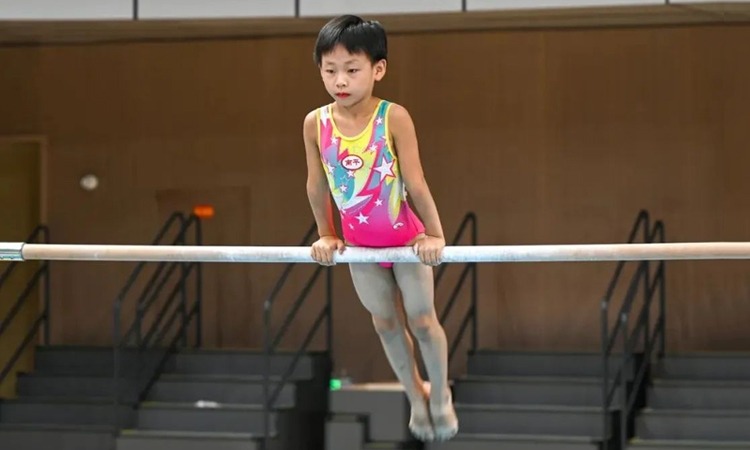 利物浦近1个月连丢3冠 纽卡索队史首捧英联赛杯