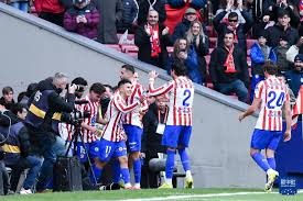 足球欧冠历史纪录被打破，网友：见证传奇